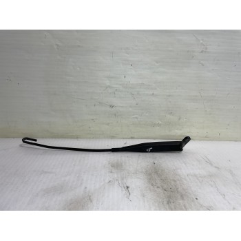 Recambio de brazo limpia delantero derecho para mercedes-benz clase a (w168) 170 cdi (168.009) referencia OEM IAM A1688200644  