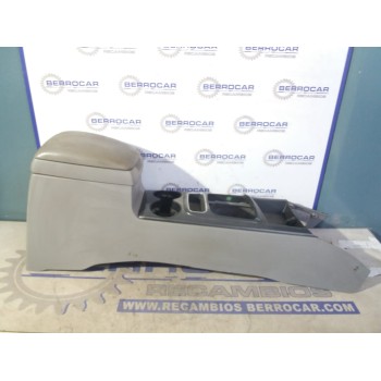 Recambio de apoyabrazos central para kia sorento 2.5 crdi referencia OEM IAM 846113E001  