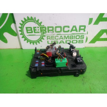Recambio de caja reles / fusibles para citroën c3 1.4 hdi sx referencia OEM IAM 9653667380  