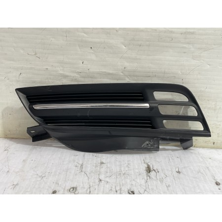 Recambio de rejilla paragolpes derecha para nissan micra (k12e) sport referencia OEM IAM 62320AX600  