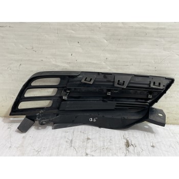 Recambio de rejilla paragolpes derecha para nissan micra (k12e) sport referencia OEM IAM 62320AX600  