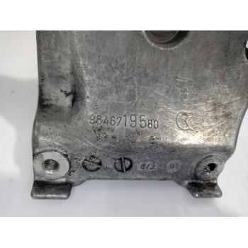Recambio de soporte motor para citroën c4 grand picasso avatar referencia OEM IAM 9646719580  