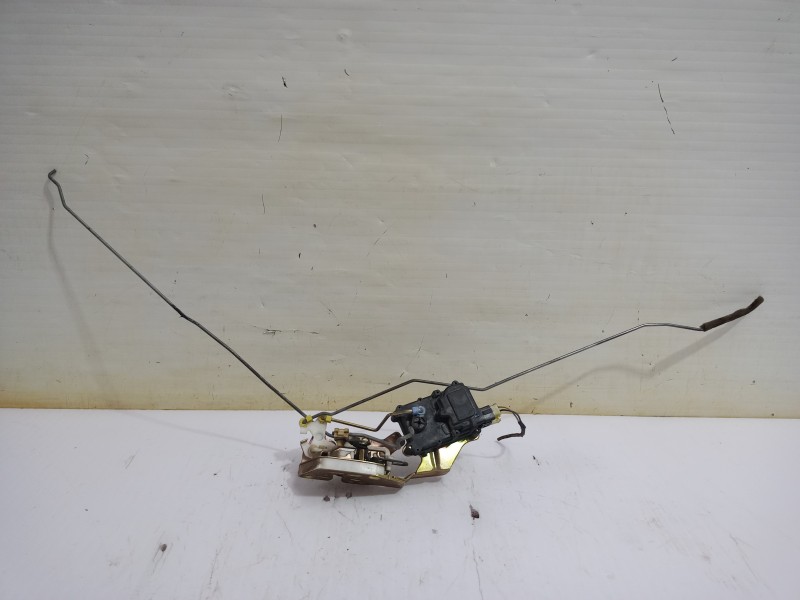 Recambio de cerradura puerta trasera derecha para daewoo matiz cd referencia OEM IAM 96612266  