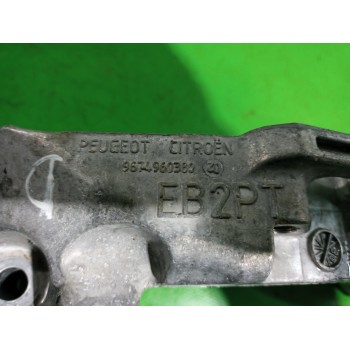 Recambio de soporte motor derecho para peugeot 2008 (--.2013) allure referencia OEM IAM 9674960380  