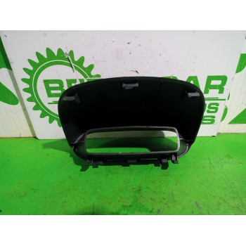 Recambio de moldura para citroën c3 1.4 hdi sx referencia OEM IAM 9637997177  