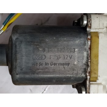 Recambio de elevalunas delantero derecho para nissan micra (k12e) sport referencia OEM IAM 0130822203  