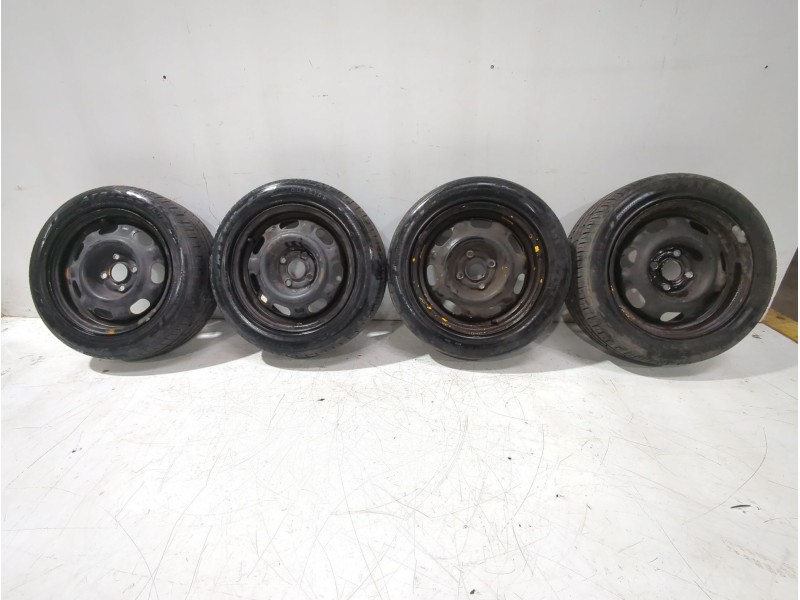 Recambio de juego llantas para seat arosa (6h1) 1.4 tdi referencia OEM IAM 1H0601027A  