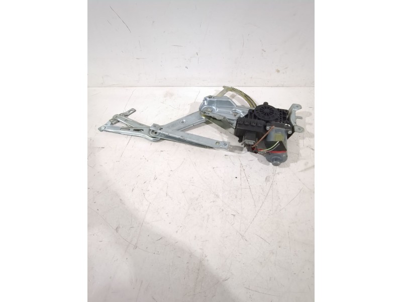 Recambio de elevalunas delantero izquierdo para opel astra h (a04) 1.7 cdti (l48) referencia OEM IAM 13100417  