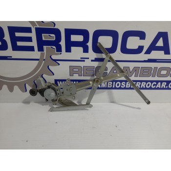 ELEVALUNAS DELANTERO DERECHO 8343063J00 