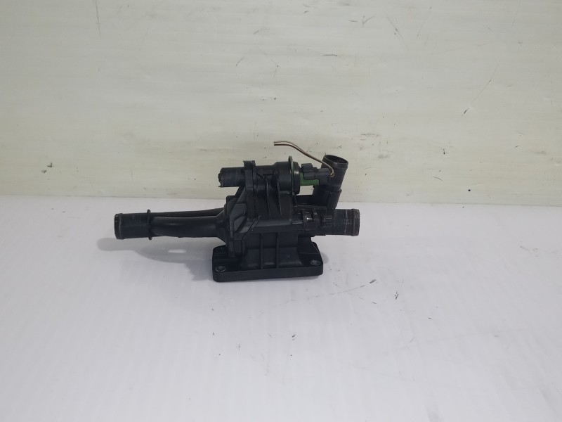Recambio de termostato para citroën c4 grand picasso avatar referencia OEM IAM 9660660380  
