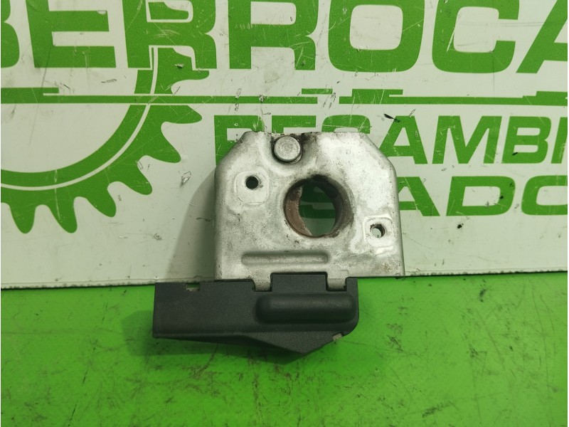 Recambio de cerradura capo para renault clio ii fase ii (b/cb0) 1.5 dci diesel referencia OEM IAM 8200125591  