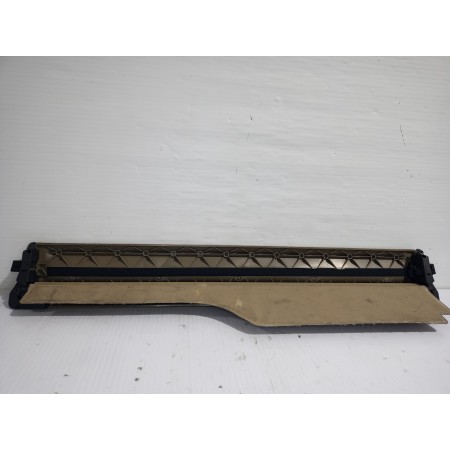 Recambio de bandeja trasera para land rover discovery 4 tdv6 hse referencia OEM IAM L319ABR / AH2245443AA8YDP  