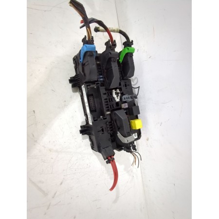 Recambio de caja reles / fusibles para opel astra h (a04) 1.7 cdti (l48) referencia OEM IAM 5DK008669-31  