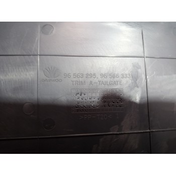 Recambio de moldura maletero para daewoo matiz cd referencia OEM IAM 96563295  
