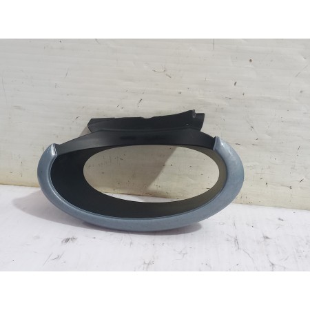 Recambio de moldura para nissan micra (k12e) sport referencia OEM IAM 68240AX700  
