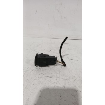 Recambio de warning para volkswagen polo iv sedán (9n2, 9n4) 1.9 tdi referencia OEM IAM 6Q0953235A  