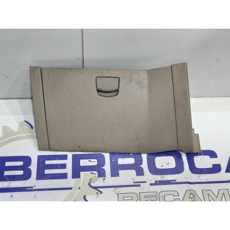 Recambio de guantera para ssangyong kyron 2.0 xdi referencia OEM IAM 7672009000  