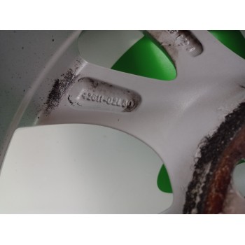 Recambio de llanta para toyota auris touring sports (e18) active referencia OEM IAM 4261102L80  