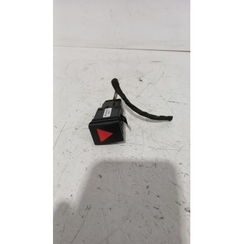 Recambio de warning para volkswagen polo iv sedán (9n2, 9n4) 1.9 tdi referencia OEM IAM 6Q0953235A  