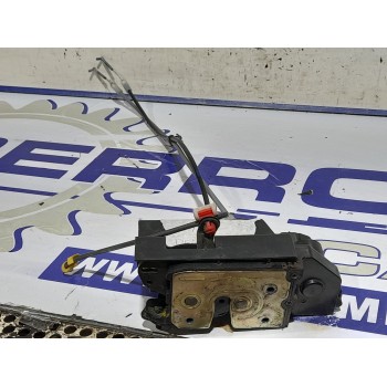 Recambio de cerradura puerta trasera derecha para ssangyong kyron 2.0 xdi referencia OEM IAM 7132009003  