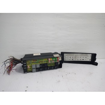 CAJA RELES / FUSIBLES AH2214290AYB 