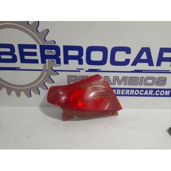 Recambio de piloto trasero derecho para suzuki swift berlina (mz) 1.3 16v cat referencia OEM IAM P4476R  