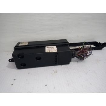Recambio de caja reles / fusibles para land rover discovery 4 tdv6 hse referencia OEM IAM AH2214290AYB  