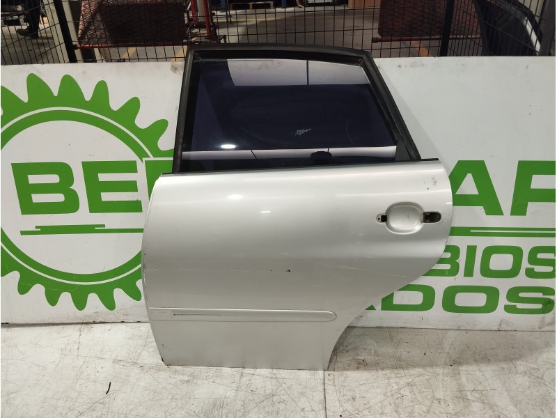 Recambio de puerta trasera izquierda para seat ibiza (6l1) 1.9 tdi referencia OEM IAM 6L4833055T  