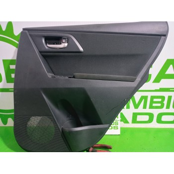 GUARNECIDO PUERTA TRASERA DERECHA 6777502380 