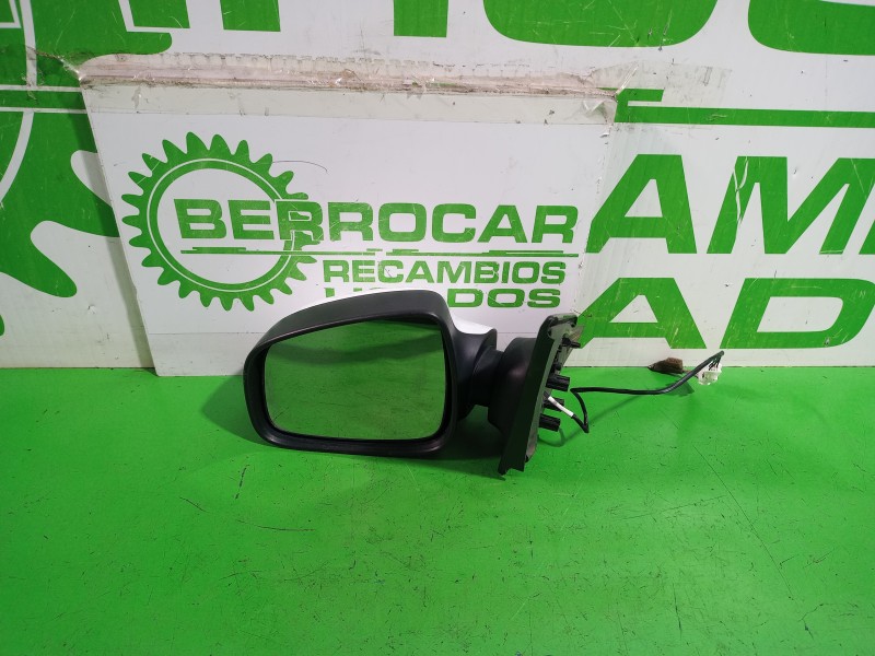Recambio de retrovisor izquierdo para dacia sandero laureate referencia OEM IAM 963020587R  