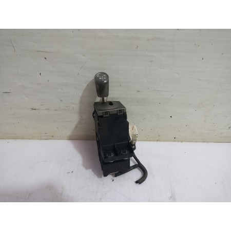 Recambio de palanca de cambios para toyota prius (nhw20) basis referencia OEM IAM 3356047022  