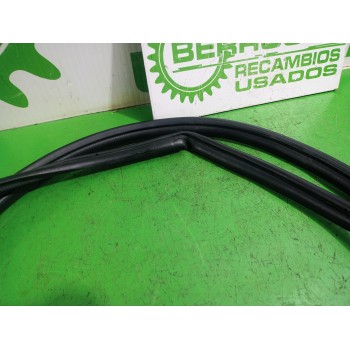 Recambio de goma contorno para toyota auris touring sports (e18) active referencia OEM IAM 6231202230  