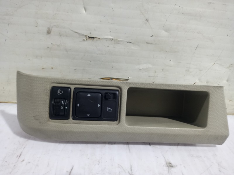 Recambio de mando retrovisor para nissan micra (k12e) sport referencia OEM IAM 68485AX700  