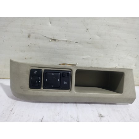 Recambio de mando retrovisor para nissan micra (k12e) sport referencia OEM IAM 68485AX700  