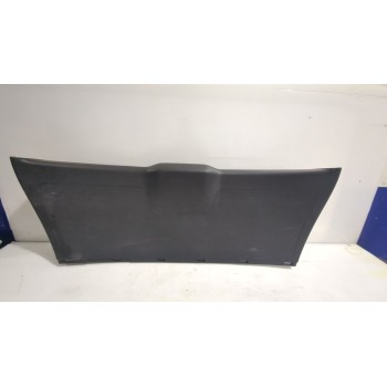 GUARNECIDO PORTON TRASERO A2467400070 