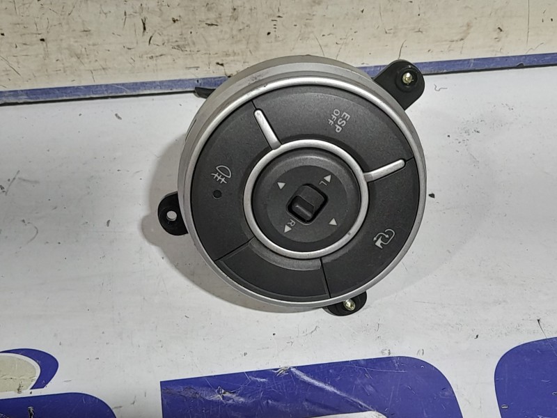 Recambio de mando retrovisor para ssangyong kyron 2.0 xdi referencia OEM IAM 8550109070  