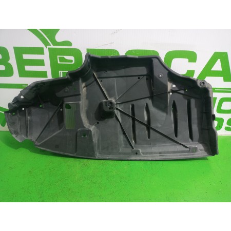 Recambio de cubrecarter para toyota auris touring sports (e18) active referencia OEM IAM 5839902040  