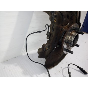 Recambio de mangueta delantera izquierda para land rover discovery 4 tdv6 hse referencia OEM IAM LR014142  