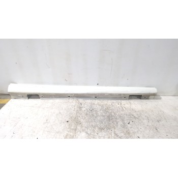 FALDON LATERAL A2466900340 