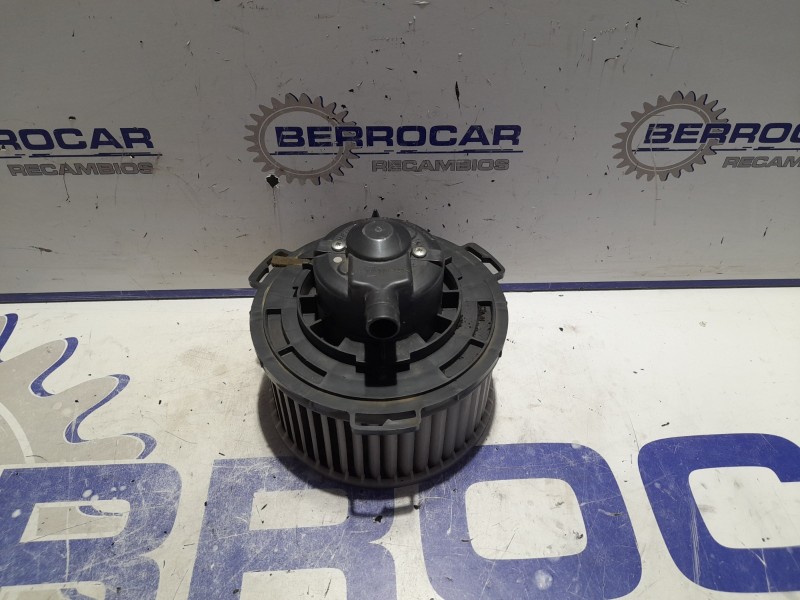 Recambio de motor calefaccion para mazda 3 berlina (bk) 1.6 16v cat referencia OEM IAM 8940000270  