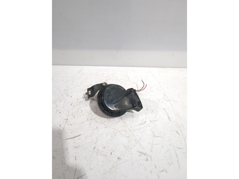 Recambio de claxon para opel zafira a monospace (t98) 2.0 dti 16v (f75) referencia OEM IAM   