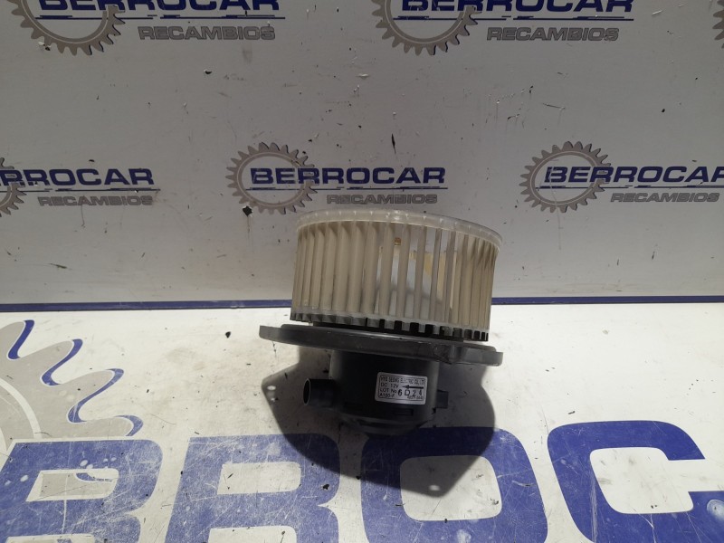 Recambio de motor calefaccion para ssangyong kyron 2.0 xdi referencia OEM IAM 40510440  