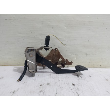 Recambio de pedal freno para nissan micra (k12e) sport referencia OEM IAM 46501AX700  