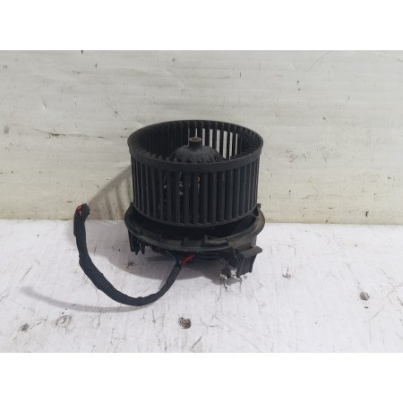 Recambio de motor calefaccion para nissan micra (k12e) sport referencia OEM IAM F667217D  