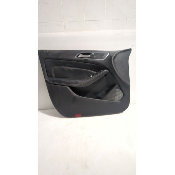 GUARNECIDO PUERTA DELANTERA IZQUIERDA JC2008658 