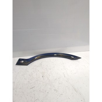 Recambio de aletin delantero izquierdo para opel zafira a monospace (t98) 2.0 dti 16v (f75) referencia OEM IAM 13154535  