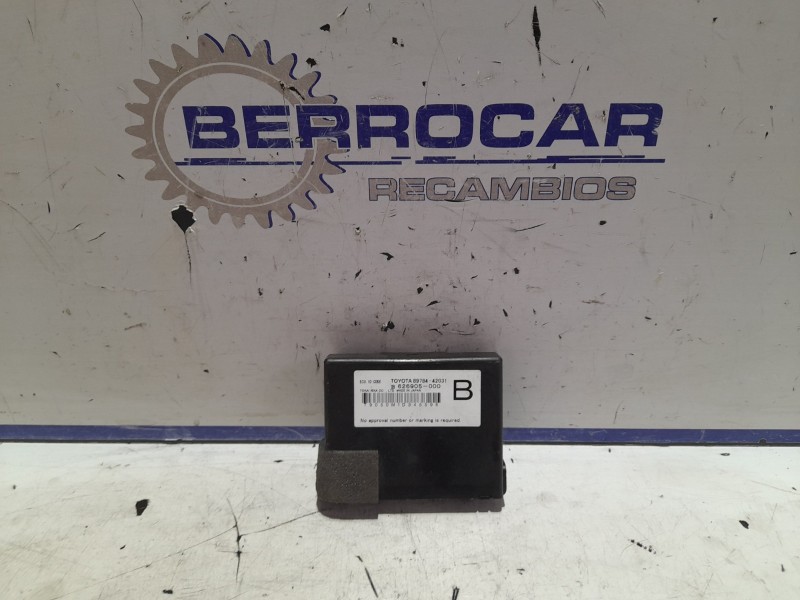 Recambio de modulo electronico para toyota rav 4 2.2 d-4d cat referencia OEM IAM 8978442031  