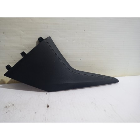 Recambio de moldura izquierda para opel grandland x design line referencia OEM IAM YP00054877  