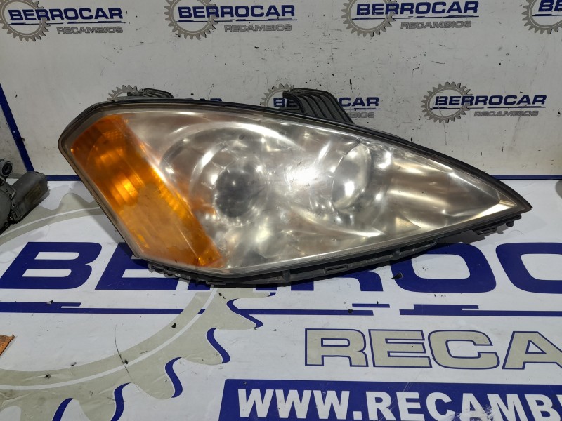 Recambio de faro derecho para ssangyong kyron 2.0 xdi referencia OEM IAM 8310208B14  