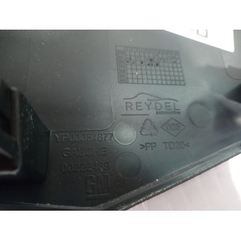 Recambio de moldura izquierda para opel grandland x design line referencia OEM IAM YP00054877  